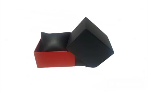 1 Pack Black and red Gift And Watch Boxes, Size10x10x8 cm-4"D x 4"W x 3.15"H-Shiny Boxes,Small Boxes for Birthday Party, Bridesmaid Proposal, Wedding,Christmas with Removable leather Cushion. - Image 2